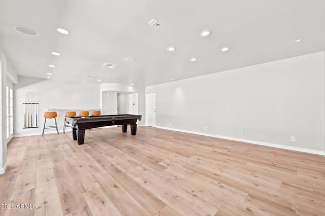 137 E VISTA DEL CERRO Drive, Tempe, AZ 85281