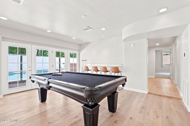 137 E VISTA DEL CERRO Drive, Tempe, AZ 85281
