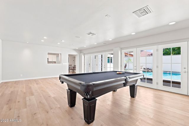 137 E VISTA DEL CERRO Drive, Tempe, AZ 85281