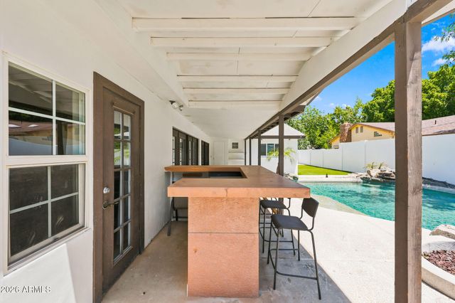 137 E VISTA DEL CERRO Drive, Tempe, AZ 85281