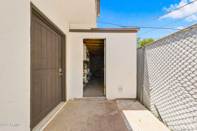 137 E VISTA DEL CERRO Drive, Tempe, AZ 85281