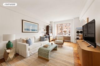 25 Central Park W Apt 9S, New York City, NY 10023