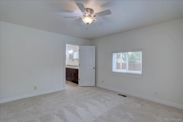 488 S Parfet Street, Lakewood, CO 80226