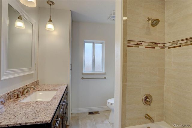 488 S Parfet Street, Lakewood, CO 80226