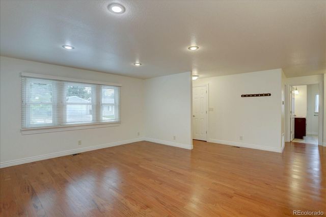 488 S Parfet Street, Lakewood, CO 80226