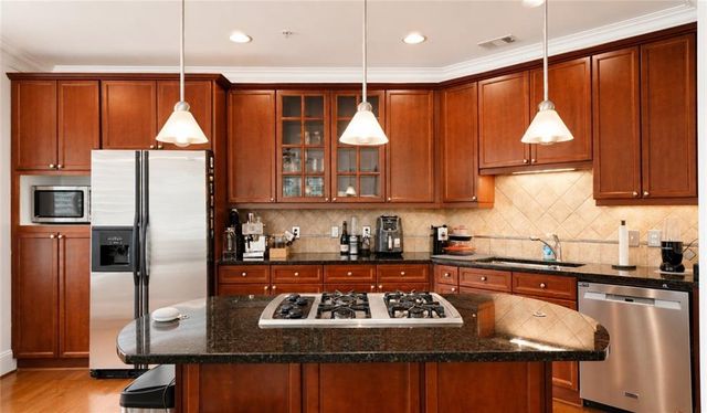 825 Highland Lane NE 1208, Atlanta, GA 30306