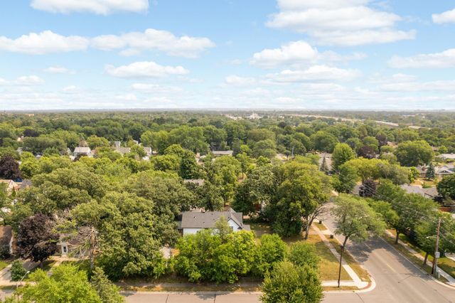 2124x W 60th Street, Minneapolis, MN 55419