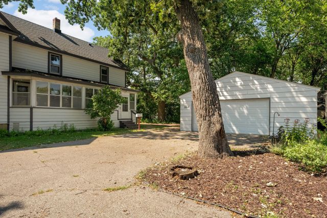 2124x W 60th Street, Minneapolis, MN 55419