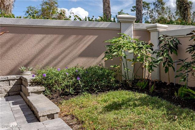 13547 Snook CIR, Naples, FL 34114