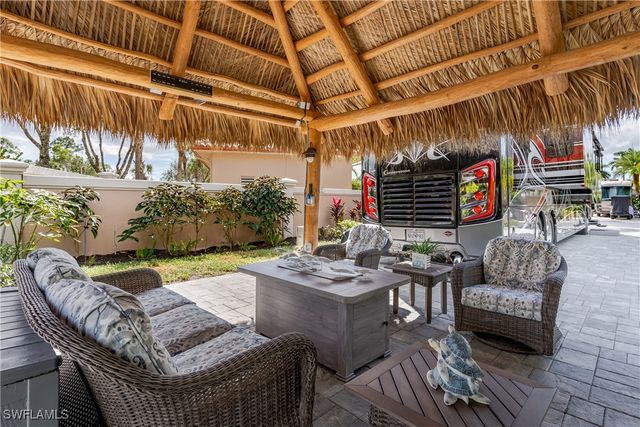 13547 Snook CIR, Naples, FL 34114