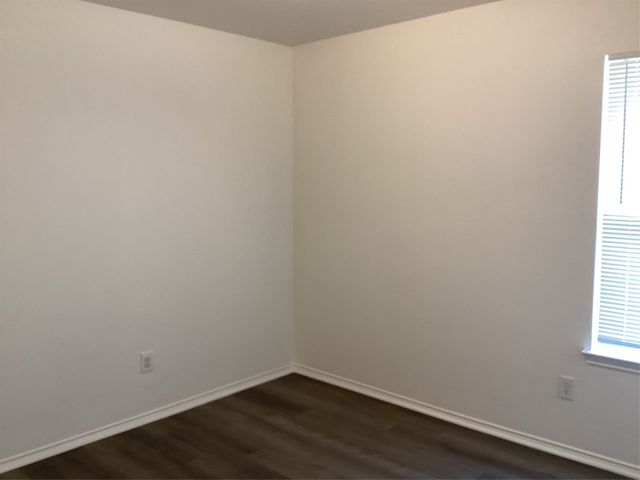 11900 Porcupine Drive, Fort Worth, TX 76244