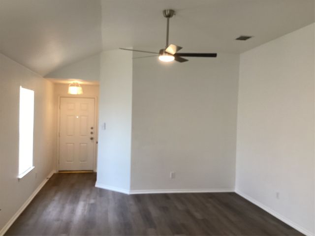 11900 Porcupine Drive, Fort Worth, TX 76244