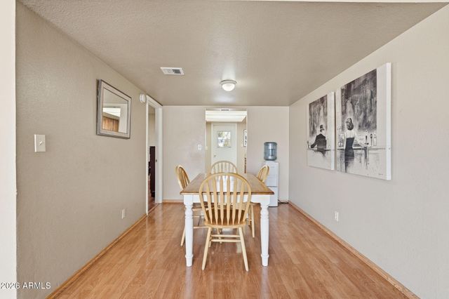 1927 E HAMPTON Avenue 221, Mesa, AZ 85204
