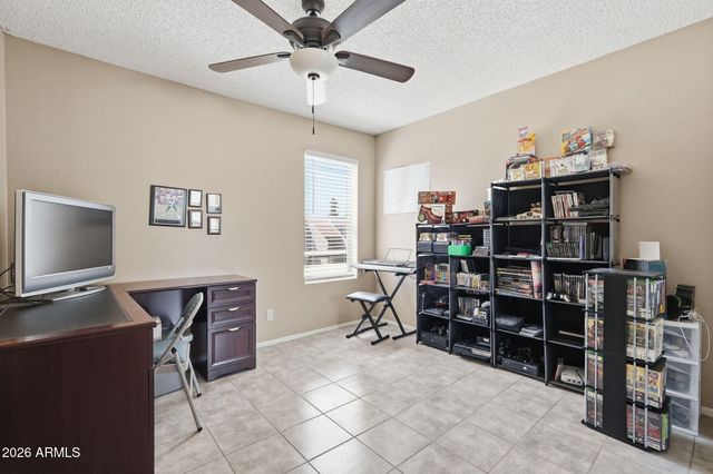 1927 E HAMPTON Avenue 221, Mesa, AZ 85204
