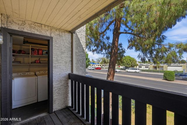 1927 E HAMPTON Avenue 221, Mesa, AZ 85204