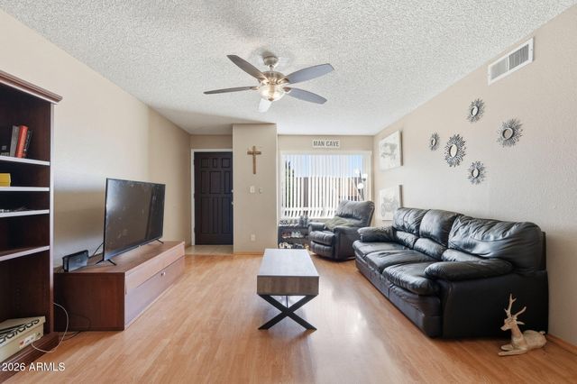 1927 E HAMPTON Avenue 221, Mesa, AZ 85204