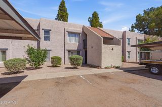 1927 E HAMPTON Avenue 221, Mesa, AZ 85204