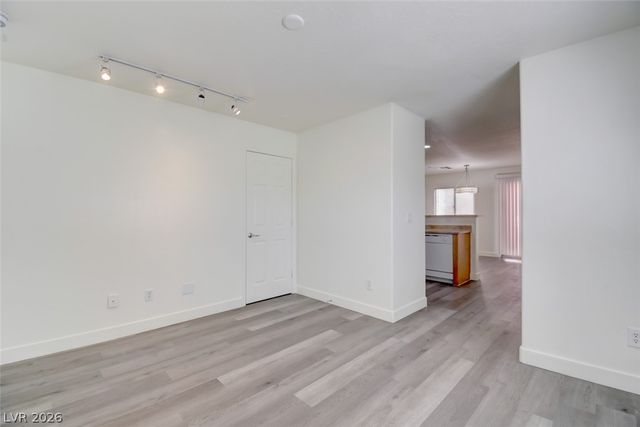 5234 Fire Night Avenue, Las Vegas, NV 89122