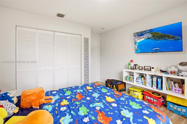 6298 Harbour Chase Dr, Lake Worth, FL 33467