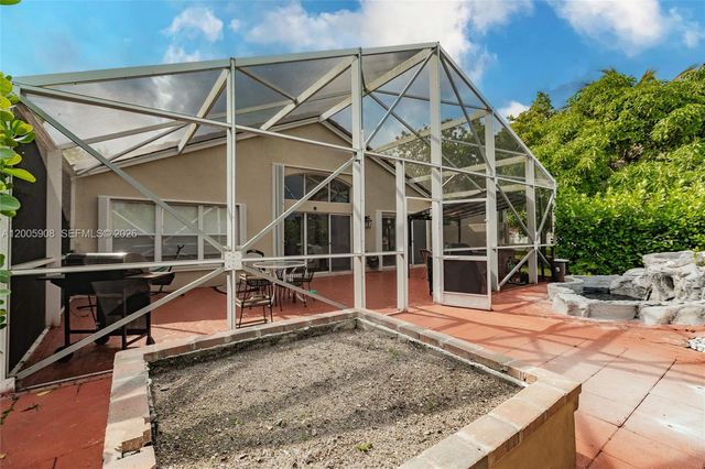 6298 Harbour Chase Dr, Lake Worth, FL 33467