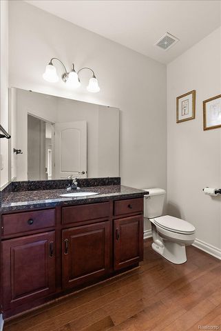 24729 Cavendish Avenue E, Novi, MI 48375