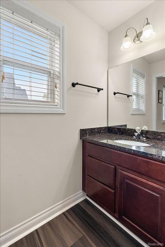 24729 Cavendish Avenue E, Novi, MI 48375