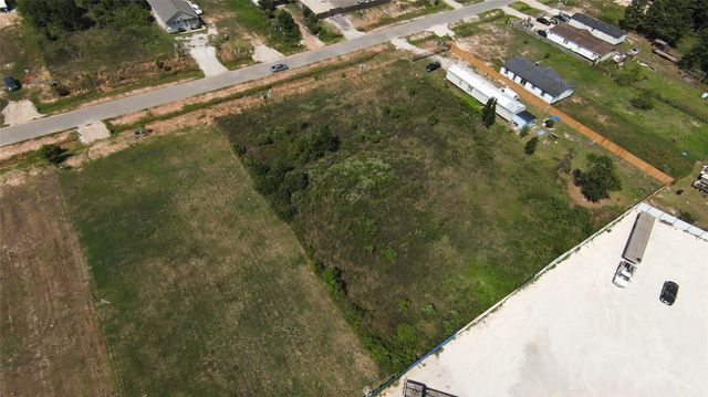 5038 Road 3540, Cleveland, TX 77327