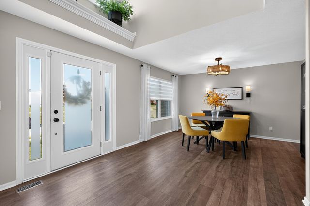 28 Windfield Way, Florence, KY 41042