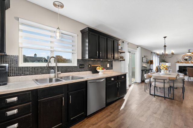 28 Windfield Way, Florence, KY 41042