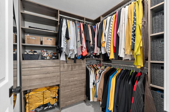 28 Windfield Way, Florence, KY 41042