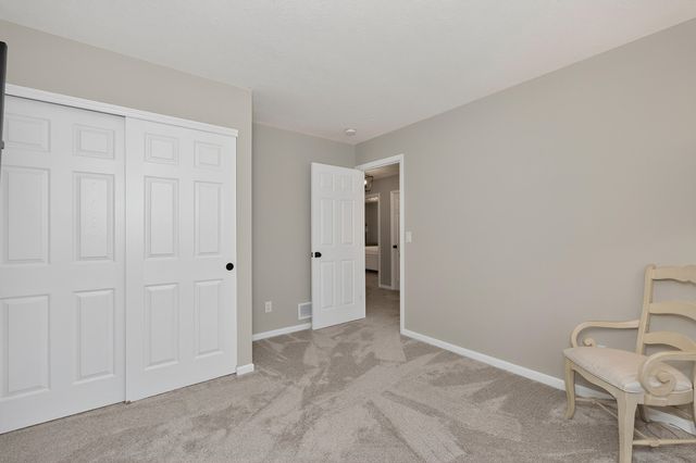 28 Windfield Way, Florence, KY 41042