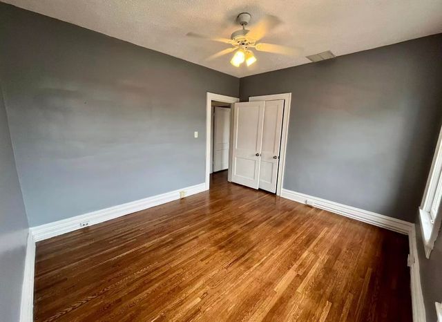1327 13th Street, Huntington, WV 25701