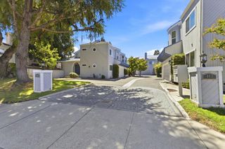 452 W Sunnyoaks Avenue, Campbell, CA 95008