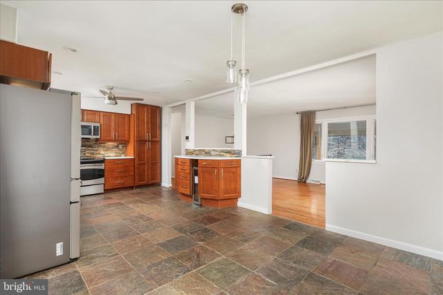 4509 MARTINWOOD DR, Haymarket, VA 20169