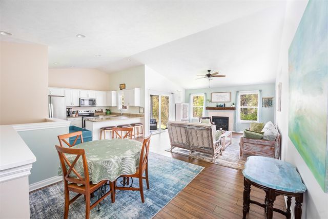 7190 Glendora Lane, Kalamazoo, MI 49009