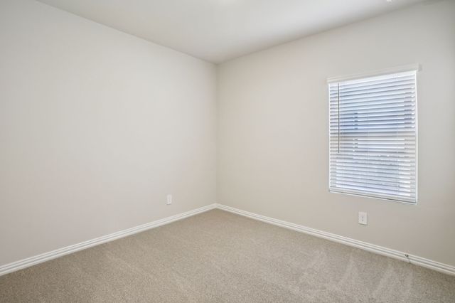 832 Sunflower Road, Lavon, TX 75166