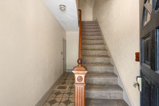 19 Penn St, Quincy, MA 02169