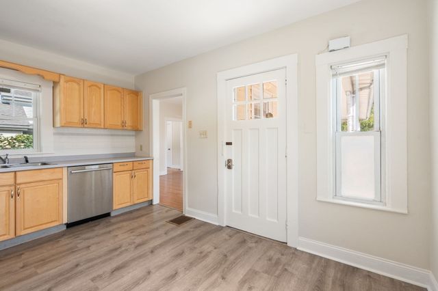 19 Penn St, Quincy, MA 02169