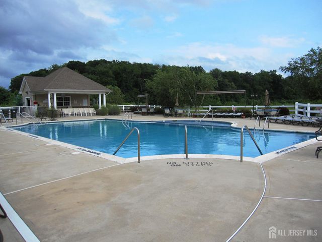 308 Valencia Drive, Monroe, NJ 08831