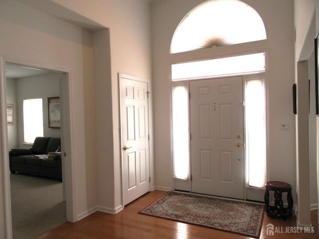 308 Valencia Drive, Monroe, NJ 08831