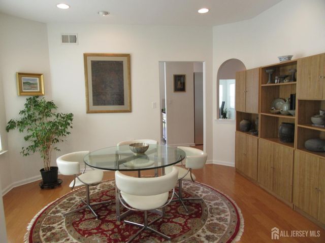 308 Valencia Drive, Monroe, NJ 08831