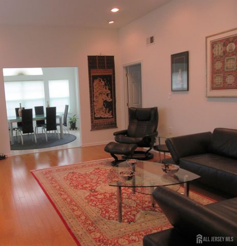 308 Valencia Drive, Monroe, NJ 08831