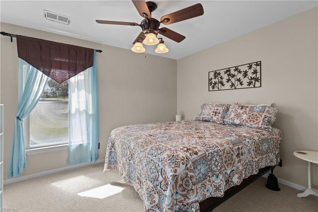 109 Castle CT, Suffolk, VA 23434