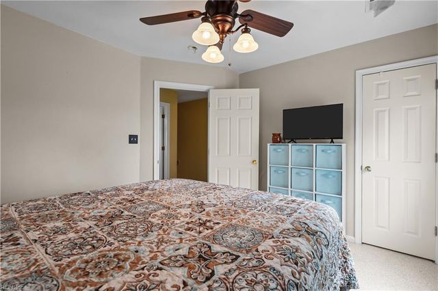 109 Castle CT, Suffolk, VA 23434