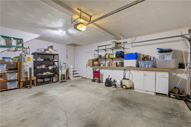 109 Castle CT, Suffolk, VA 23434