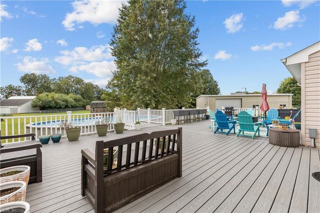 109 Castle CT, Suffolk, VA 23434