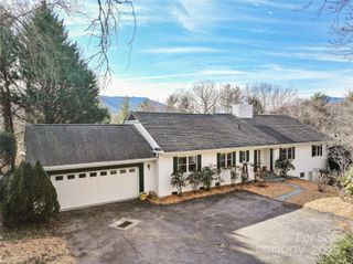 34 Merrimac Circle, Waynesville, NC 28786