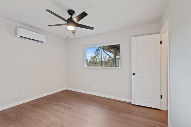 3646 Coeur D Alene Avenue, Shasta Lake, CA 96019