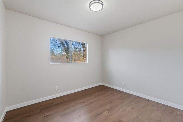 3646 Coeur D Alene Avenue, Shasta Lake, CA 96019