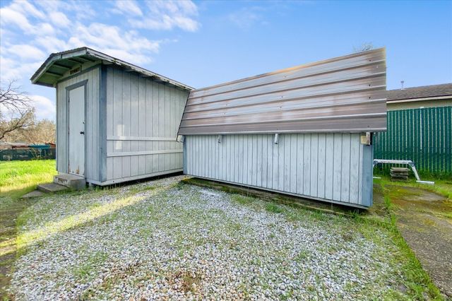 3646 Coeur D Alene Avenue, Shasta Lake, CA 96019